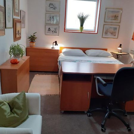 Апартаменты Apartman Zdenka Marija Вараждин Экстерьер фото